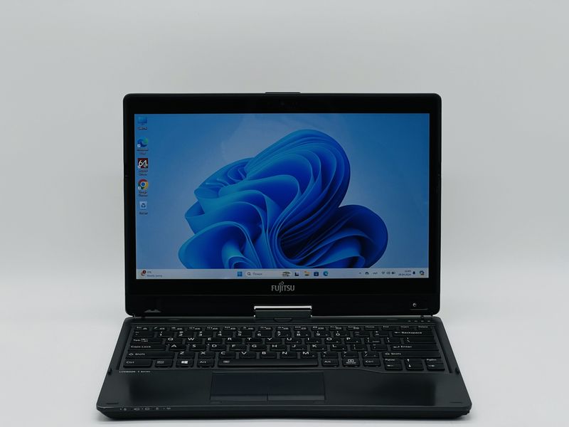 БУ ноутбук Fujitsu Lifebook T939 / 13 TN/Touch 1366x768 / i5-8265U / RAM 8 GB / SSD 120 GB / Intel UHD 620 SH24021049 фото від Pixel