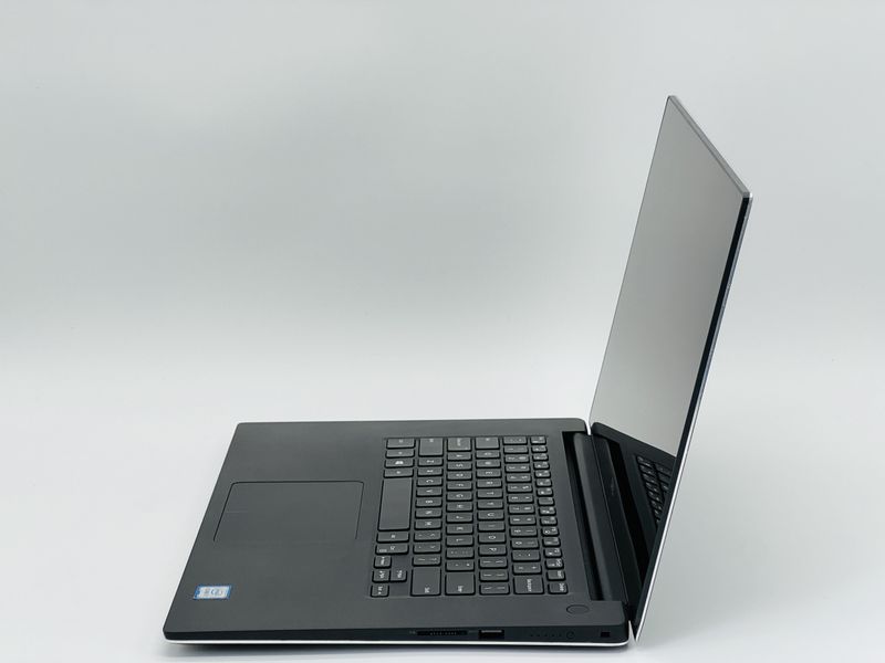 БУ ноутбук Dell Precision 5530 / 15 IGZO/Touch 3840x2160 / i7-8850H / RAM 16 GB / SSD 250 GB / NVIDIA Quadro P1000 SH24011315 фото від Pixel