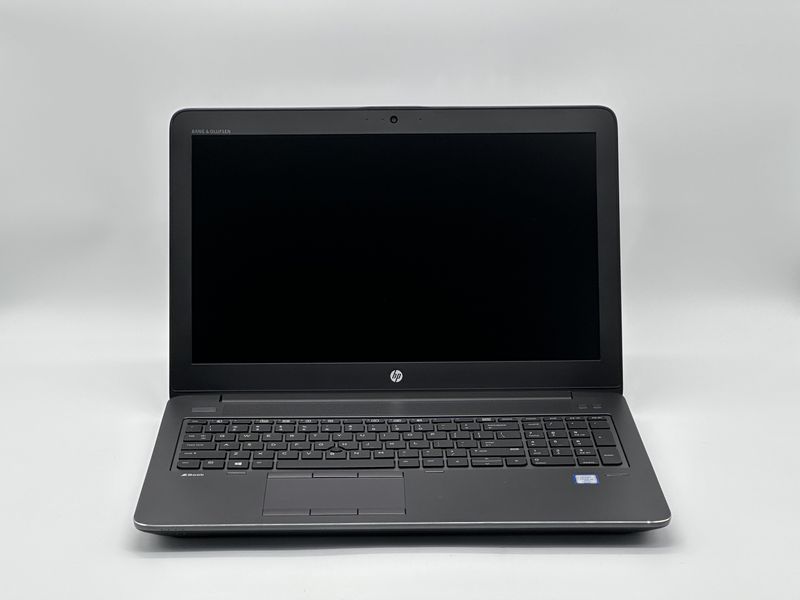 БУ ноутбук HP ZBook 15 G4 / 15 TN 1920x1080 / i5-7440HQ / RAM 8 GB / SSD 120 GB / Intel HD Graphics 630 YU2309833 фото від Pixel