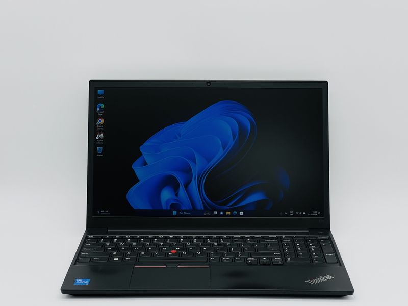 БУ ноутбук Lenovo ThinkPad E15 Gen 2 / 15 TN 1920x1080 / i5-1135G7 / RAM 8 GB / SSD 250 GB / Iris Xe Graphics SH2405198 фото від Pixel