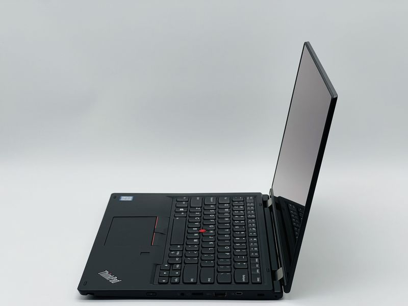 БУ ноутбук Lenovo ThinkPad Yoga L390 / 13 IPS/Touch 1920x1080 / i5-8365U / RAM 16 GB / SSD 512 GB / Intel UHD 620 SH2408881 фото від Pixel