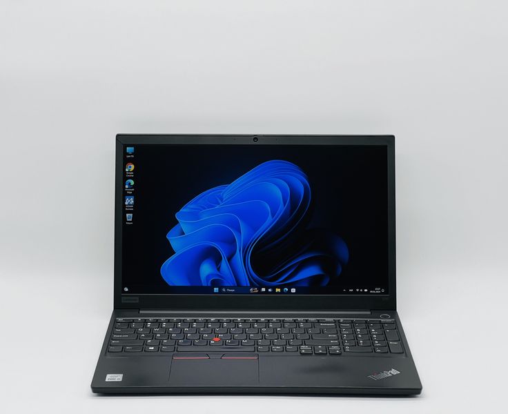 БУ ноутбук Lenovo ThinkPad E15 / 15 IPS 1920x1080 / i5-10210U / RAM 16 GB / SSD 512 GB / Intel UHD Graphics SH2310818 фото від Pixel