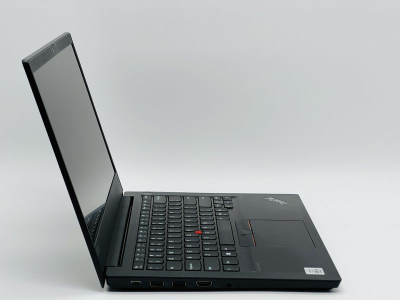 БУ ноутбук Lenovo ThinkPad E14 / 14 IPS 1920x1080 / i5-10210U / RAM 8 GB / SSD 240 GB / Intel UHD Graphics YU24011688 фото від Pixel