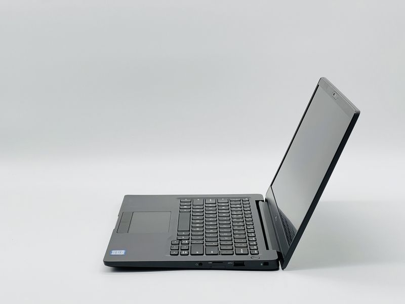 БУ ноутбук Dell Latitude 7300 / 13 IPS 1920x1080 / i5-8265U / RAM 16 GB / SSD 240 GB / Intel UHD Graphics 620 SH23091452 фото від Pixel